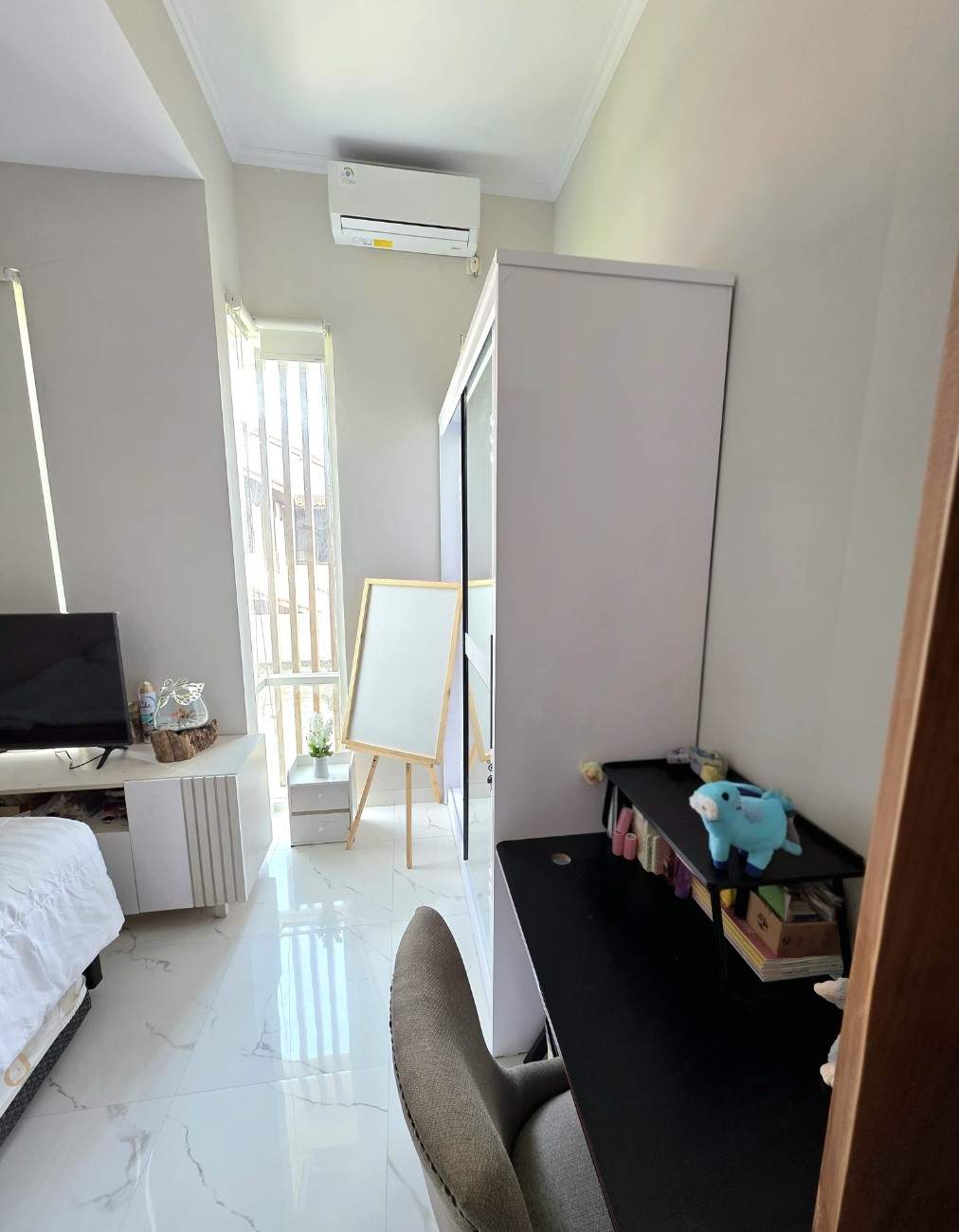 WhatsAppImage2025-12-03at08.18.37