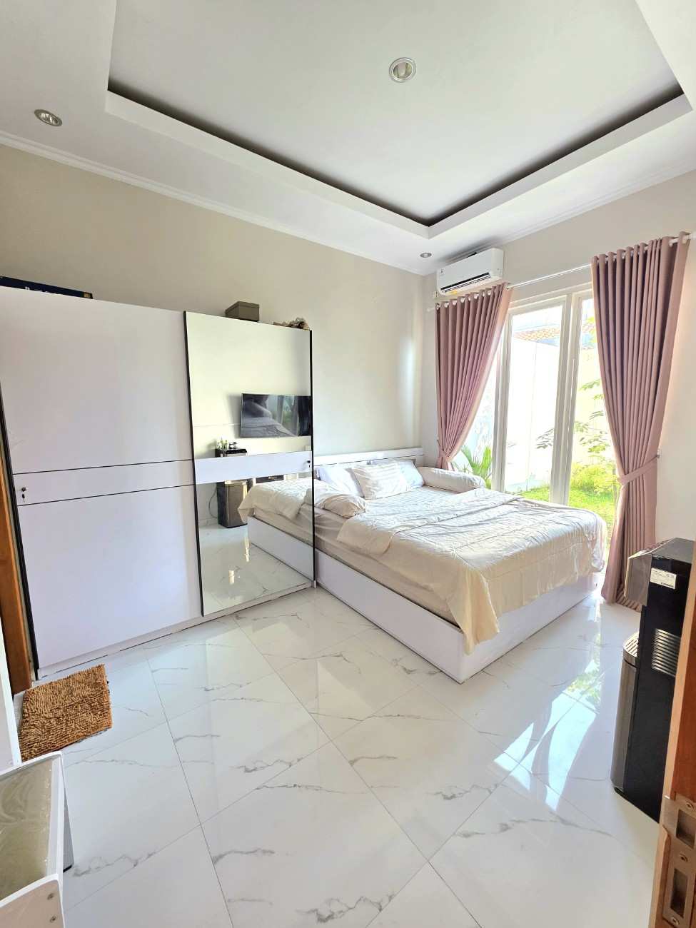 WhatsAppImage2025-12-03at08.18.412