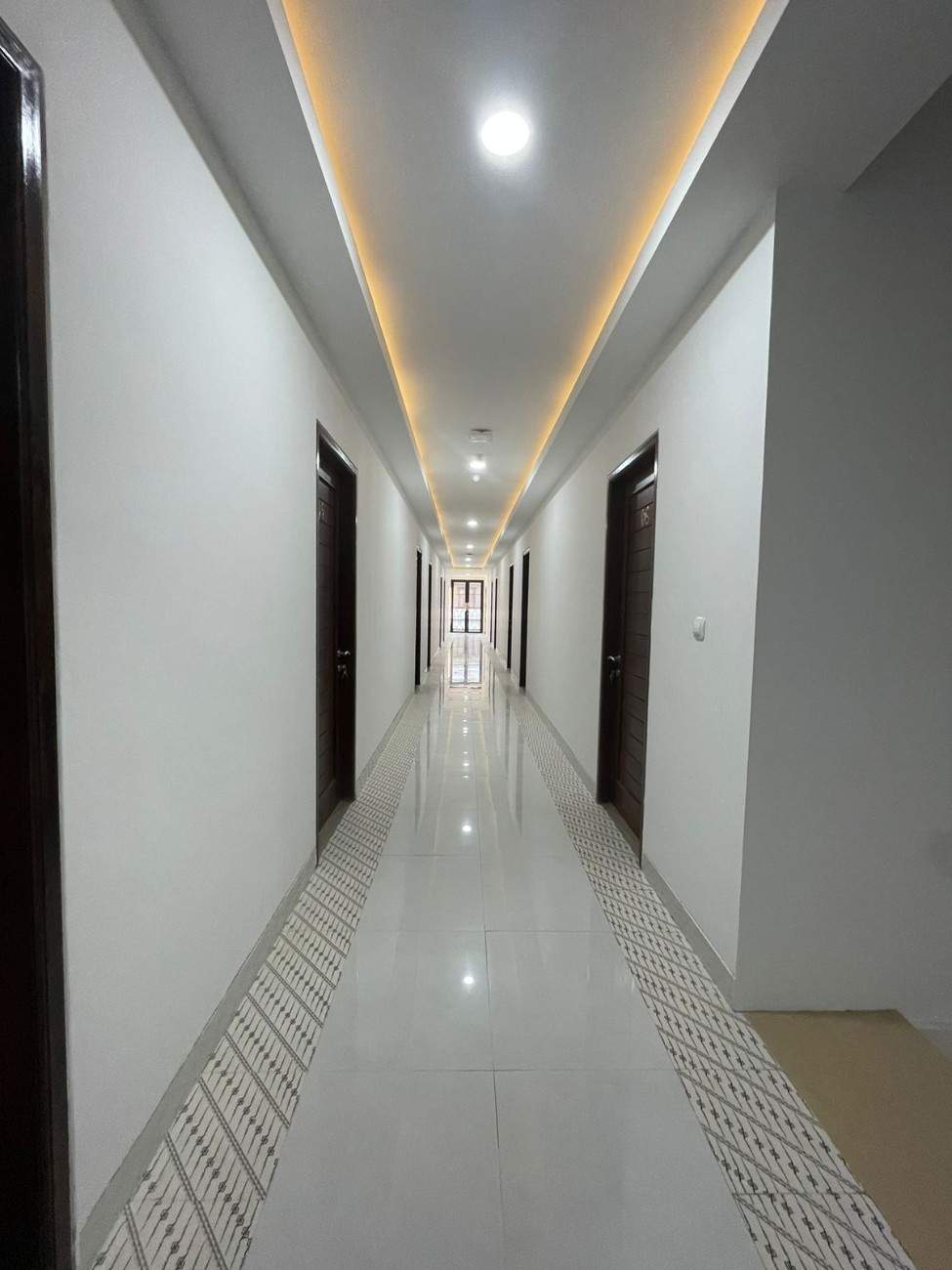 WhatsAppImage2025-12-03at08.19.101