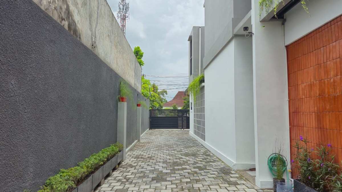 WhatsAppImage2025-12-06at14.04.2813